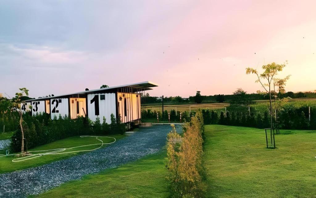 Boxotel Ban Nong Chik  Екстериор снимка