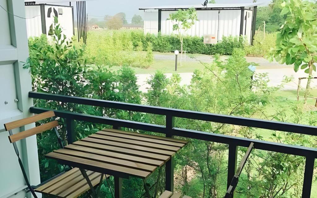 Boxotel Ban Nong Chik  Екстериор снимка