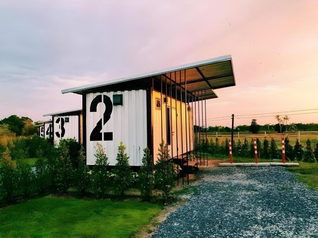 Boxotel Ban Nong Chik  Екстериор снимка