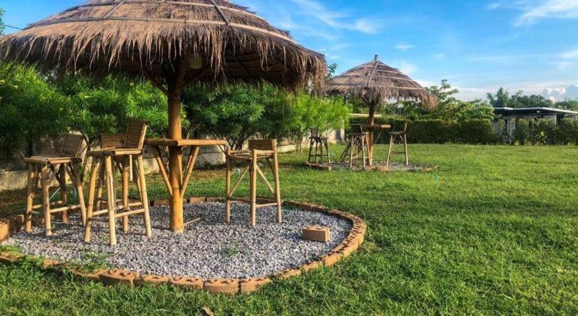 Boxotel Ban Nong Chik  Екстериор снимка